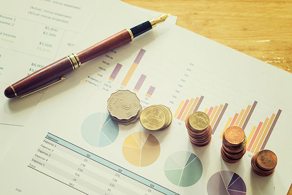 四川城市：千山翠色映古韵，繁华与现代交融之美